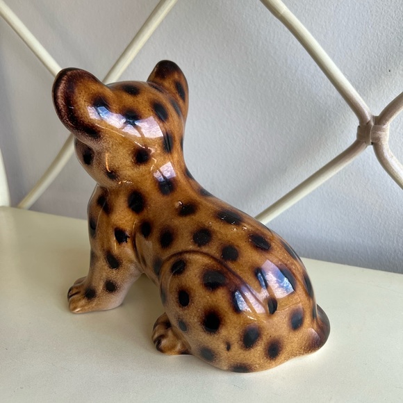 Vintage Ceramic baby tiger Figurine. Made in Italy - Picture 3 of 11